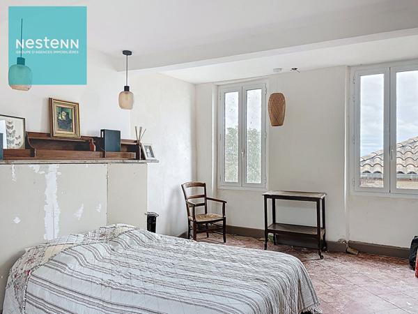 A vendre maison de village de 190m² habitable, cours, jardin, garage, 10 min de Nailloux