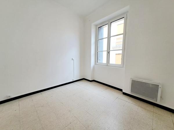 Immeuble à vendre |  Béziers |  295 m²