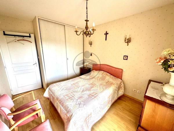Vente                                                      Appartement
                        
                     2 pièces                      47 m2                     à Besançon