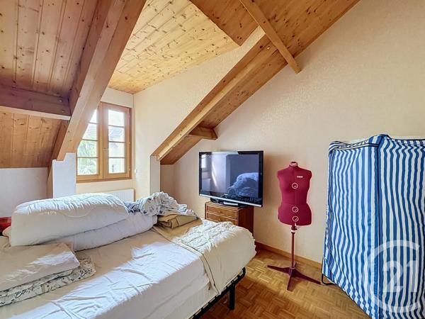 Maison à vendre  6 pièces - 127,89 m 2   FONTAINEBLEAU  - 77