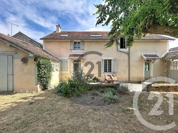 Maison à vendre  6 pièces - 127,89 m 2   FONTAINEBLEAU  - 77