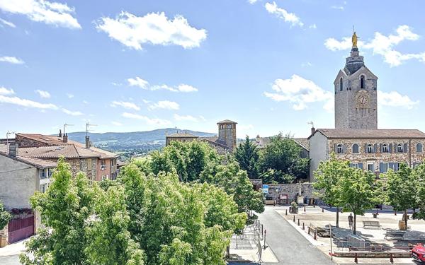 Appartement à vendre    5 pièces • 130 m2 Chazay-d'Azergues