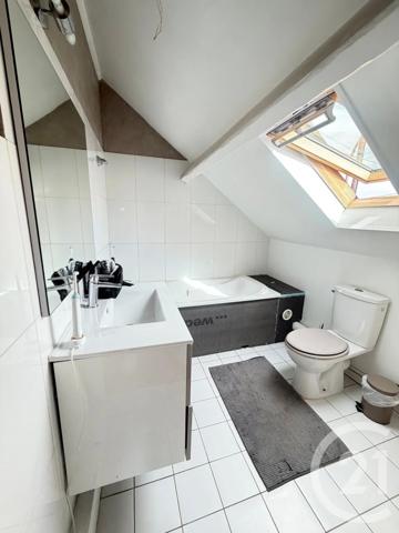 Maison à vendre  5 pièces - 107,28 m 2   BEZONS  - 95