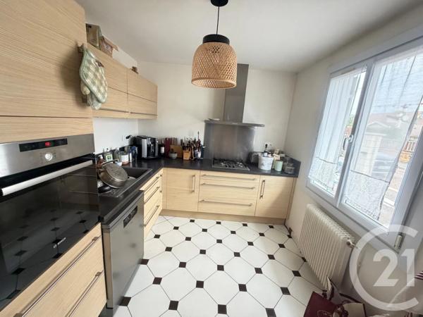 Maison à vendre  5 pièces - 107,28 m 2   BEZONS  - 95