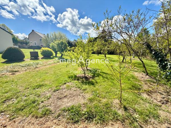 Maison à Segré-en-Anjou Bleu, 49520 - 5 pièces 121m²