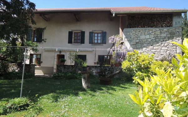 Maison à vendre    5 pièces •  Songieu