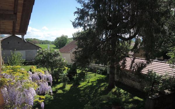 Maison à vendre    5 pièces •  Songieu