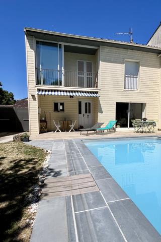 Poitiers (86000) MAISON 3 CHAMBRES PISCINE GARAGE POITIERS