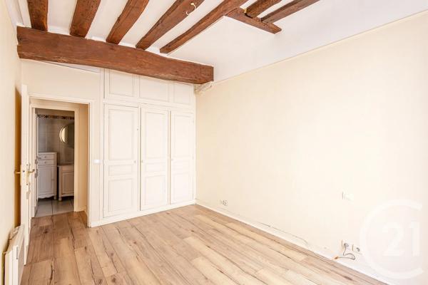 Appartement à vendre  2 pièces - 70,09 m 2   PARIS  - 75005