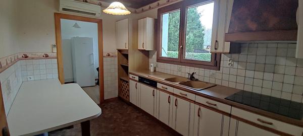 Maison Pers Jussy 9 pièce(s) 256 m2