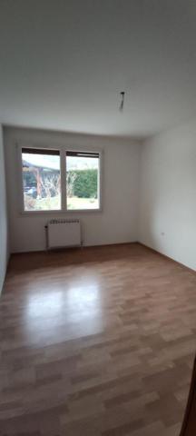 Maison Pers Jussy 9 pièce(s) 256 m2