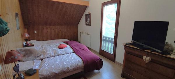 Maison Pers Jussy 9 pièce(s) 256 m2