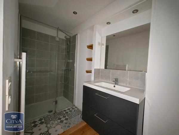 Maison à louer 2 pièces 24.74m²