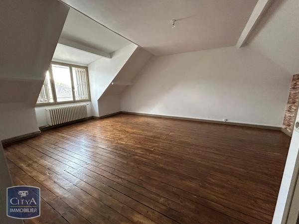 Appartement à louer 4 pièces 77.26m² Tours (37000)