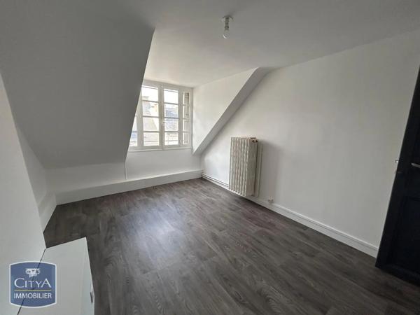 Appartement à louer 4 pièces 77.26m² Tours (37000)