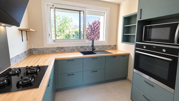 Maison en plein centre de Donges, grand terrain, 3 chambres, sous-sol
