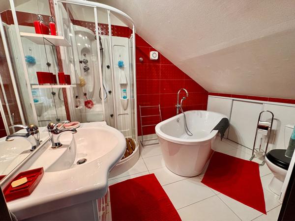 Maison 7 pièces 171 m2