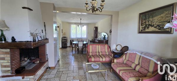 Maison 5 pièces de 148 m² à Pontault-Combault (77340)