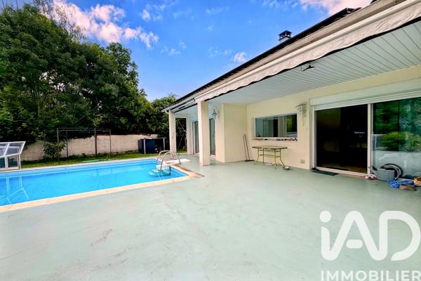 Maison à vendre 6 pièces 140 m² Boutiers-Saint-Trojan