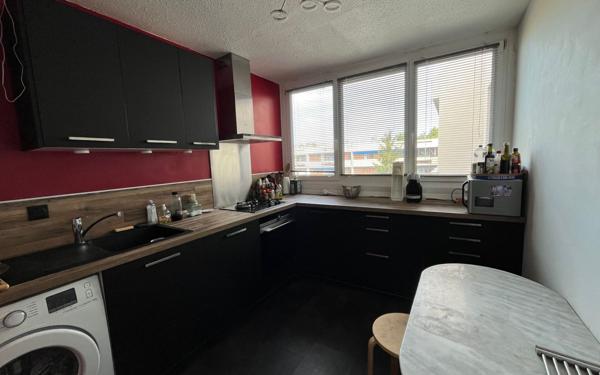 Appartement à vendre    4 pièces • 76 m2 Pessac