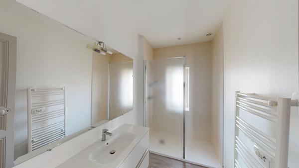 Appartement 3 pièces 103 m2