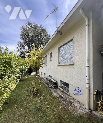 Parc du Vivier, maison R+1 sur sous-sol complet de 340 m² dont 135 habitables + 50 m² aménageables.