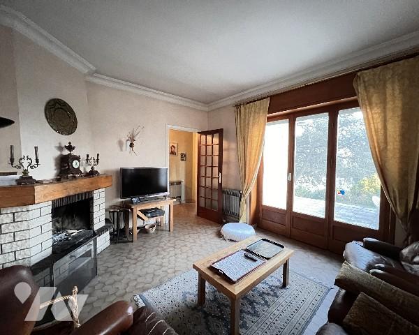 Parc du Vivier, maison R+1 sur sous-sol complet de 340 m² dont 135 habitables + 50 m² aménageables.