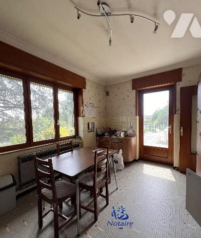 Parc du Vivier, maison R+1 sur sous-sol complet de 340 m² dont 135 habitables + 50 m² aménageables.