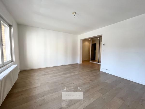 Appartement rénové T4 avec garage et balcon