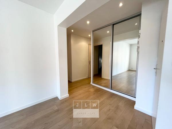 Appartement rénové T4 avec garage et balcon