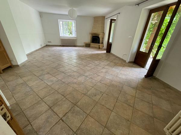 Maison Craponne 5 pièce(s) 172 m2, 4 ch, jardin, vue dégagée