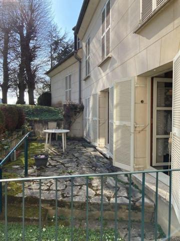 Appartement à vendre à Compiègne dans l'Oise (60200), ref : 60055-676   
centre