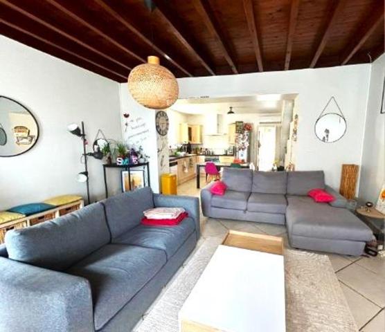 Maison chaleureuse de 118m², 3 ch + bureau