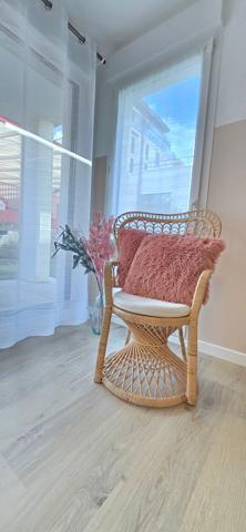 VELIZY Quartier EUROPE : Bel appartement récent T3 en Rez-de -jardin 61m² avec double parking + cave