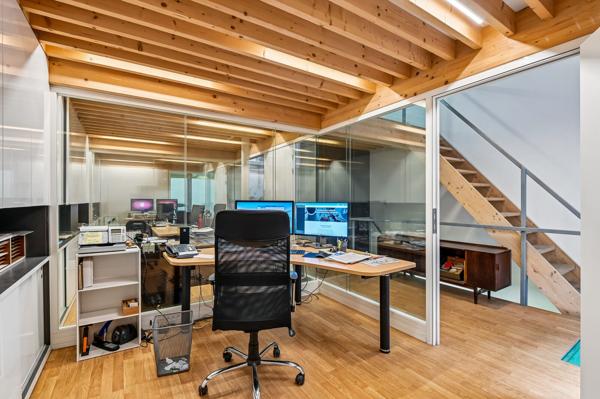 Bureaux à louer ou à vendre - Paris 6 - Surface climatisée sur cour