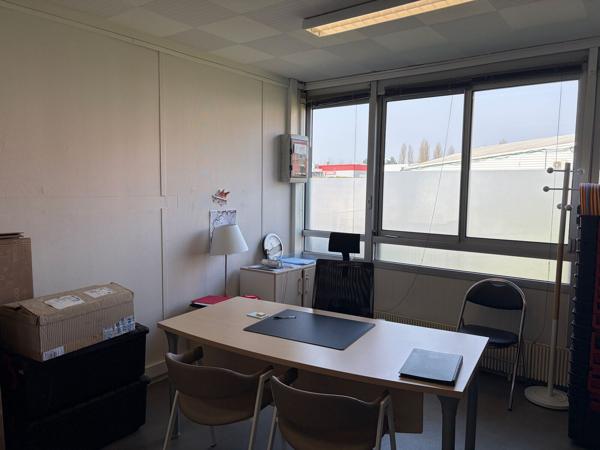 LOCATION - BUREAUX - 278 M2 - COMPIEGNE ZAC DE MERCIÈRES