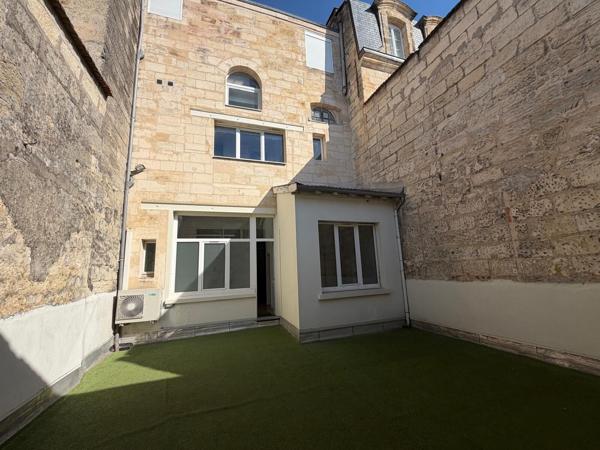 Bureaux à louer Bordeaux Chartrons avec terrasse privative de 55 m²