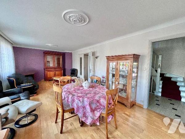 HAZEBROUCK hyper centre !! Cadre de vie très agréable à proximité de toutes commodités !!
Bel ...