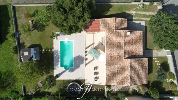 EN EXCLUSIVITE - PLAIN PIED - 4 CHAMBRES - PISCINE