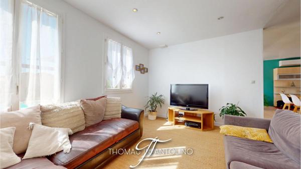 EN EXCLUSIVITE - PLAIN PIED - 4 CHAMBRES - PISCINE