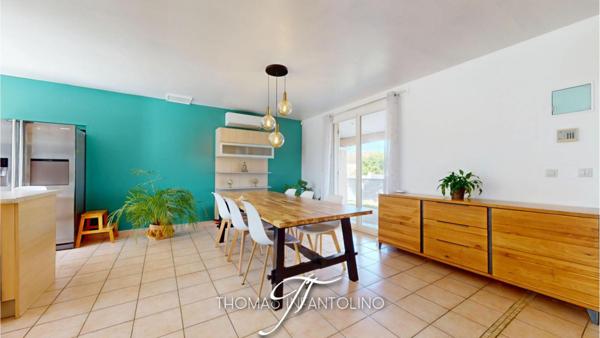 EN EXCLUSIVITE - PLAIN PIED - 4 CHAMBRES - PISCINE