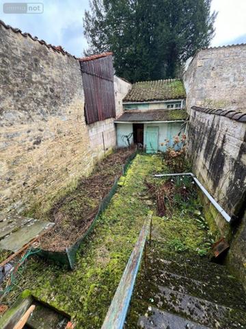 Maison à vendre à Joinville en Haute-Marne (52300), ref : JO/945