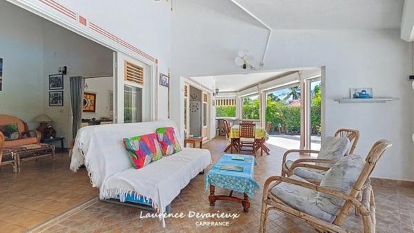 Maison à vendre 3 pièces piscine Guadeloupe  (971)