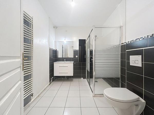 APPARTEMENT TRIPLEX F6 - 3 CHAMBRES, GARAGE, JARDIN - JOUY-AUX-ARCHES