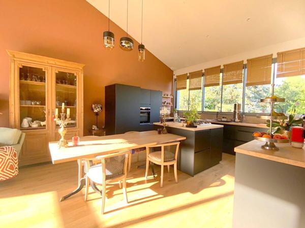 Maison COUP DE COEUR - Le Loroux Bottereau - 5 pièce(s) - 130m²