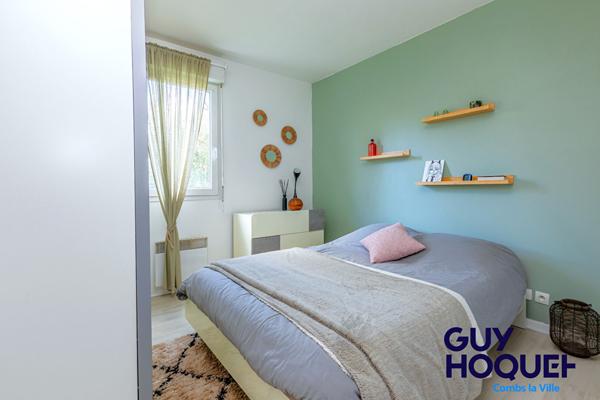 Appartement de 3 pièces (64 m²) en vente à COMBS LA VILLE