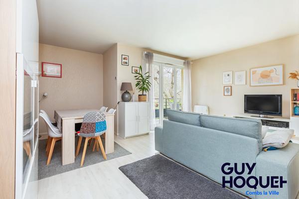 Appartement de 3 pièces (64 m²) en vente à COMBS LA VILLE