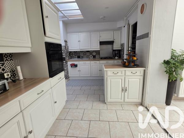 Maison à vendre 5 pièces 142 m² Tourcoing