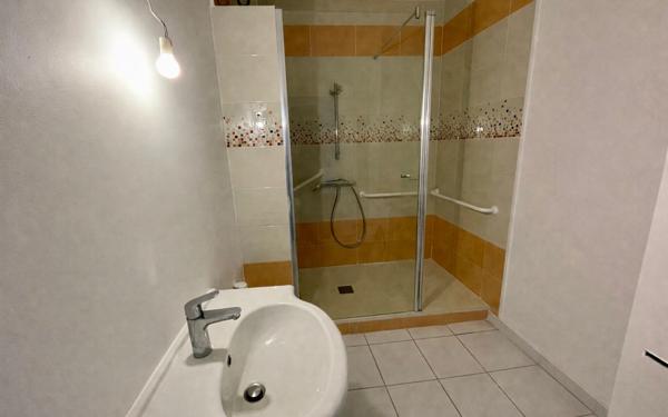 Appartement à louer    4 pièces • 72,61 m2 Saint-Nazaire