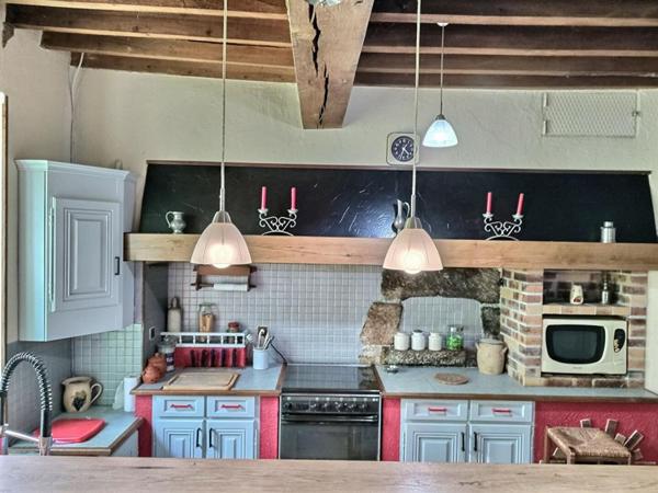 Maison Saint Andre en Morvan 8 pièces  250 000